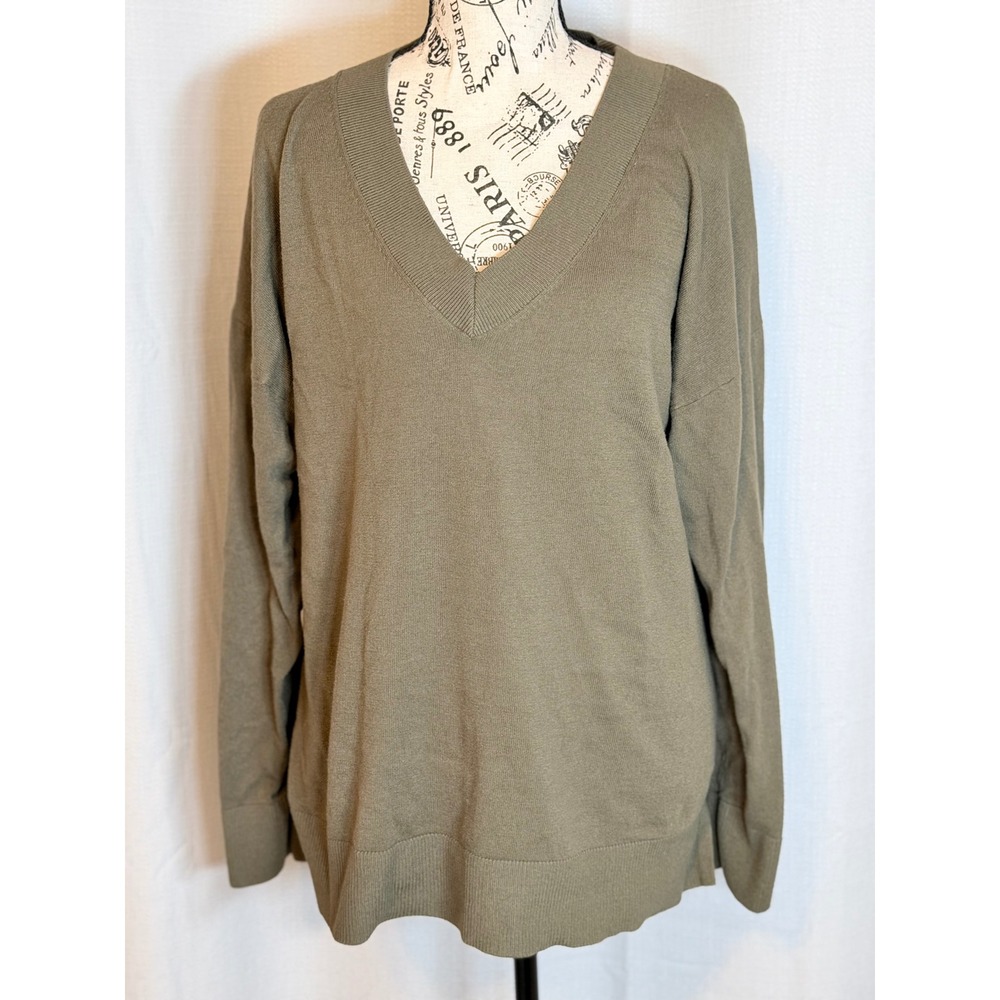 Matty M V-Neck Sweater Minimalist Olive Rayon Blend Knit Size L